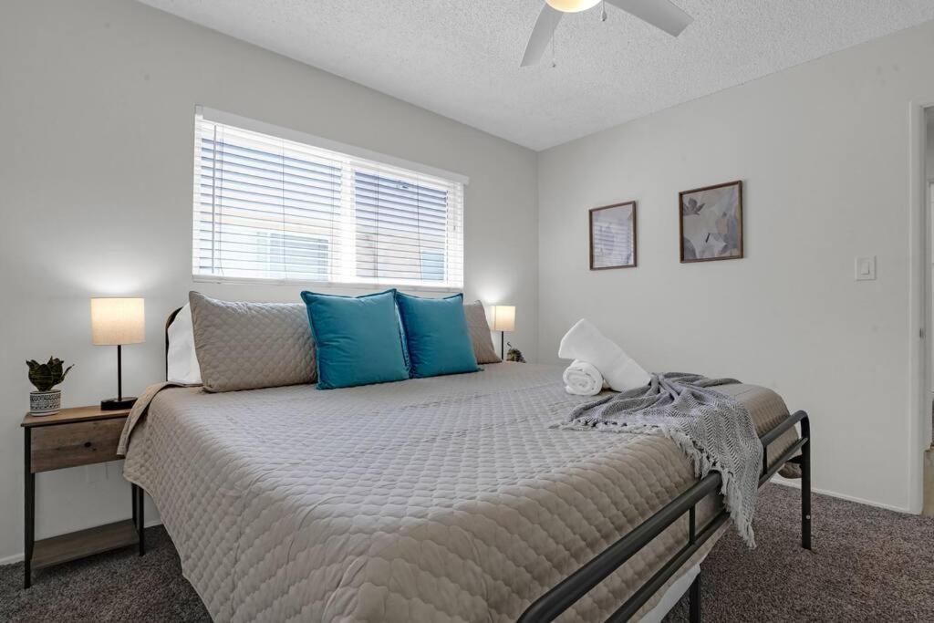 6Th Haven, Arcade, King Bed, Games, 1 Mile To Beaches Long Beach Exterior foto